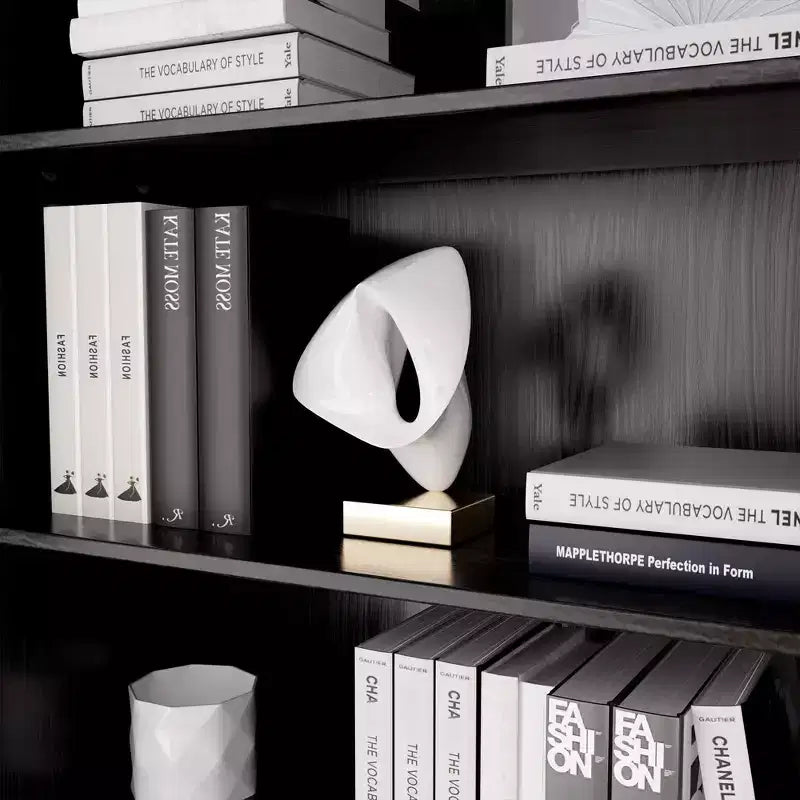 Mobiletto accentato nero/legno naturale con ante, libreria alta autoportante per piccoli spazi