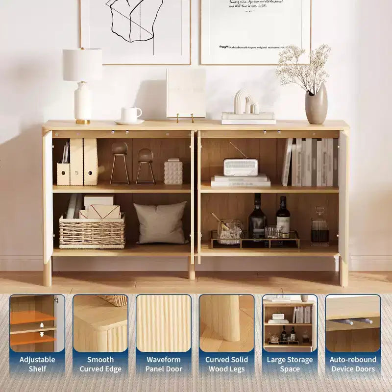 Credenza da buffet a 4 ante con scanalature in rovere naturale